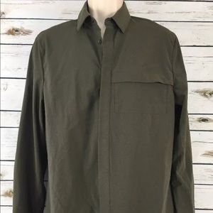 Men’s Lululemon Dress Shirt Sz Medium